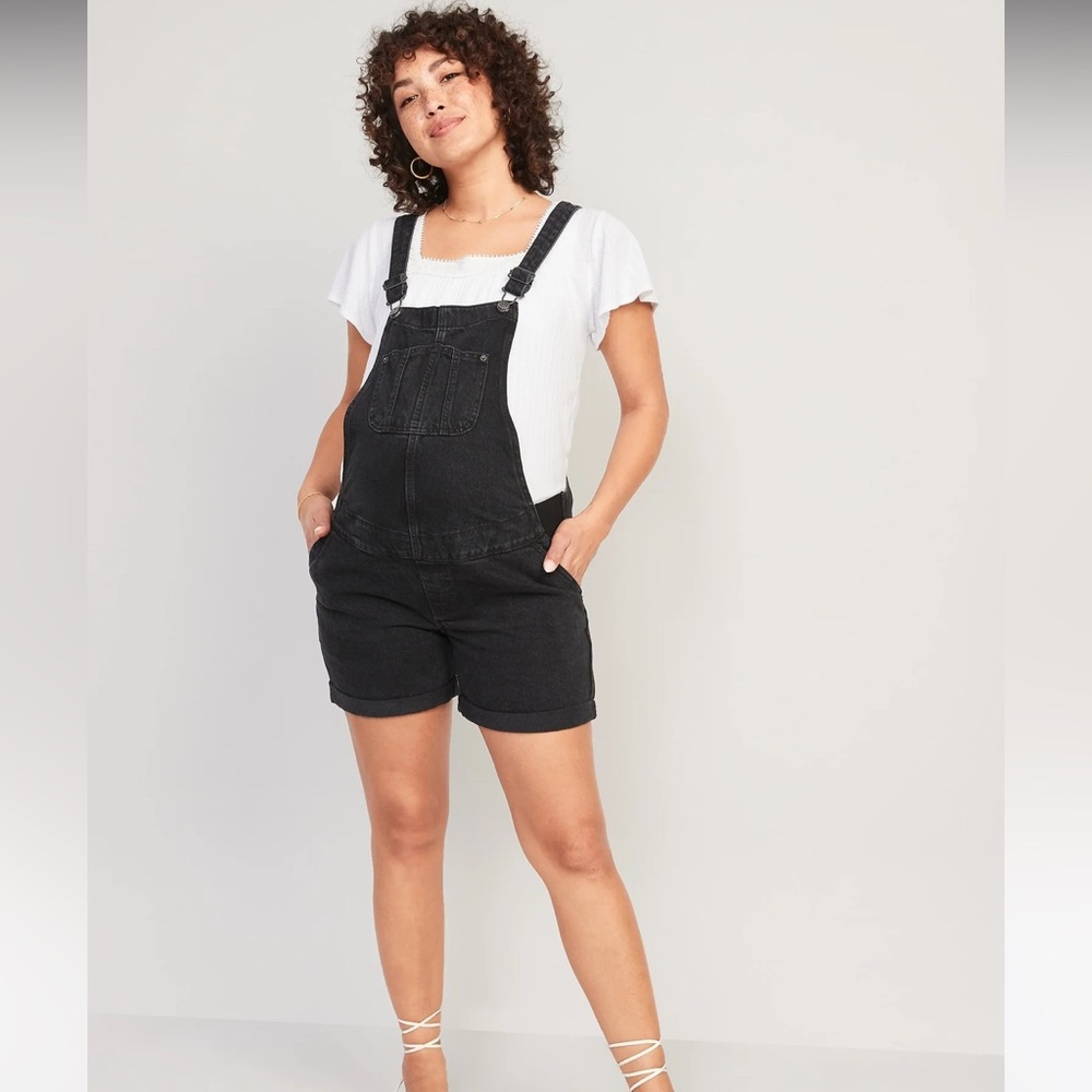 Maternity Side-Panel Slouchy Black Non-Stretch Jean Shortalls -- 5-inch inseam